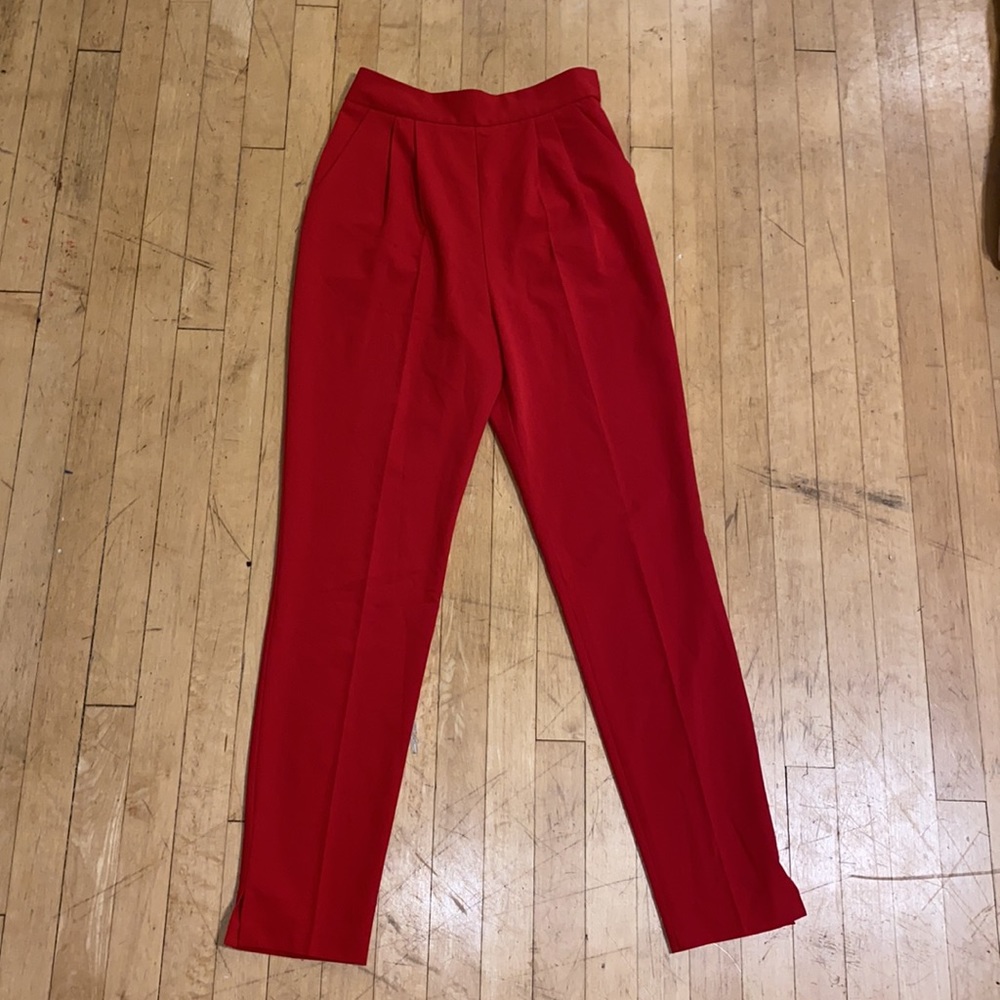 Red trousers - Picture 3 of 4